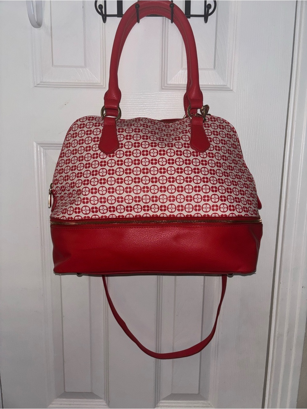 IMAN Red and White Patterned Shoulder Satchel - Picture 7 of 16
